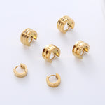 Cargar imagen en el visor de la galería, Aretes Estilo Simple Ronda. Acero Inoxidable. Aleación Oro