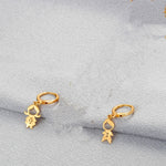 Cargar imagen en el visor de la galería, Aretes Niño y Niña con Circón. Acero Aleación Chapado Oro 18K