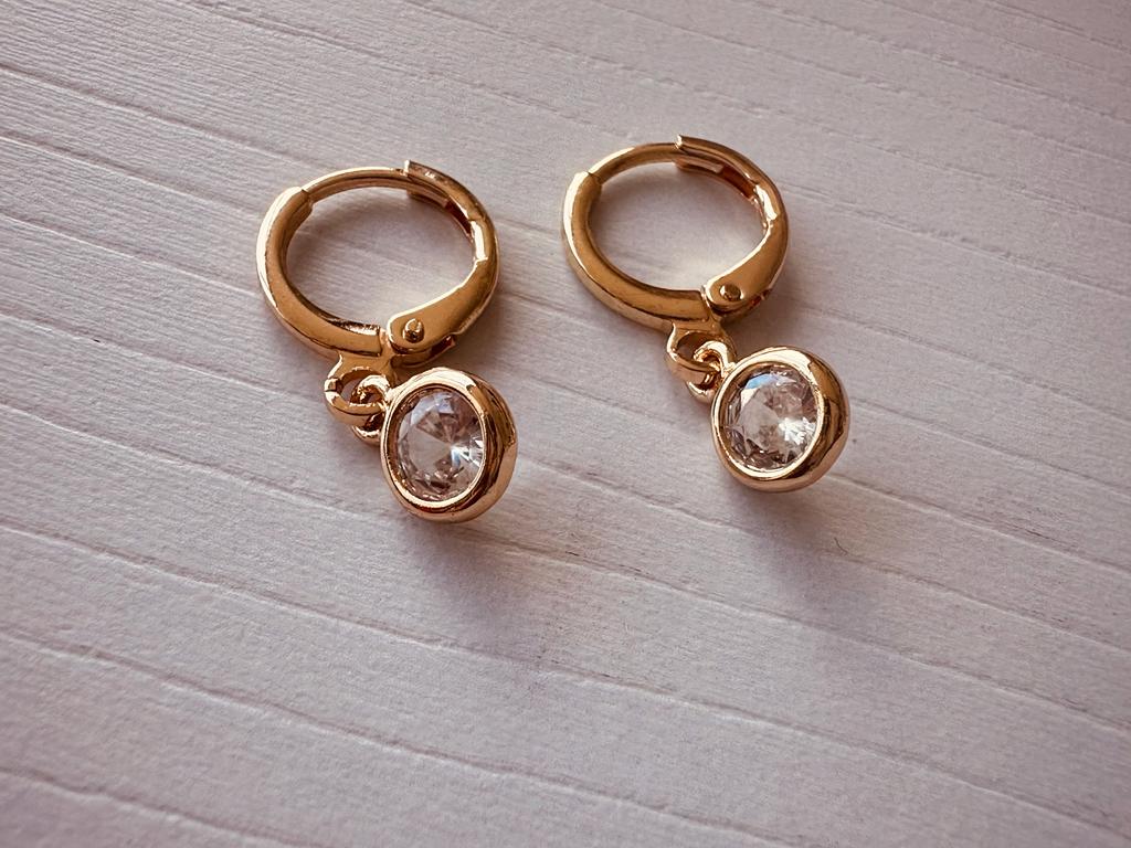 Aretes Sueño con Circón Blanco. Diseños Varios Plata 925 Chapado oro 18K