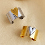 Cargar imagen en el visor de la galería, Anillo Glamour. Acero Inoxidable Chapado Oro de 18k
